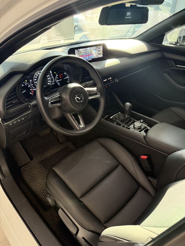 MAZDA馬自達 MAZDA 3  第3張相片