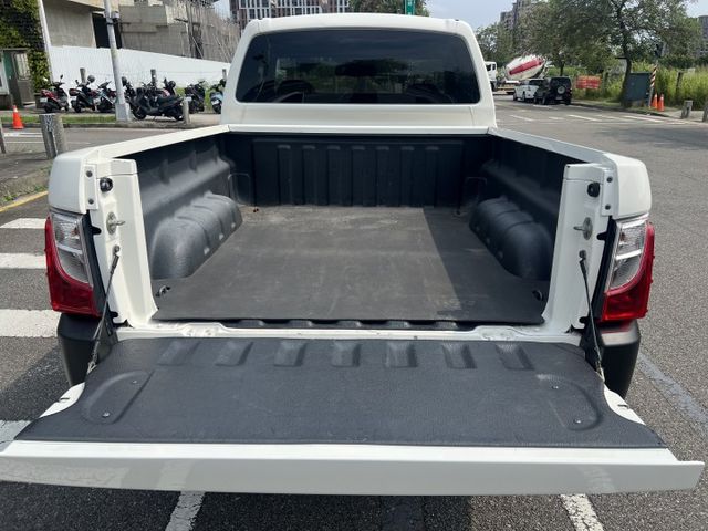 【原版件x認證車】一手原廠保養 超低里程僅跑2.6萬 晶鑽型 鋁圈 定速 全新升級安卓機+倒車顯影 前後錄影 SUM保固  第6張相片