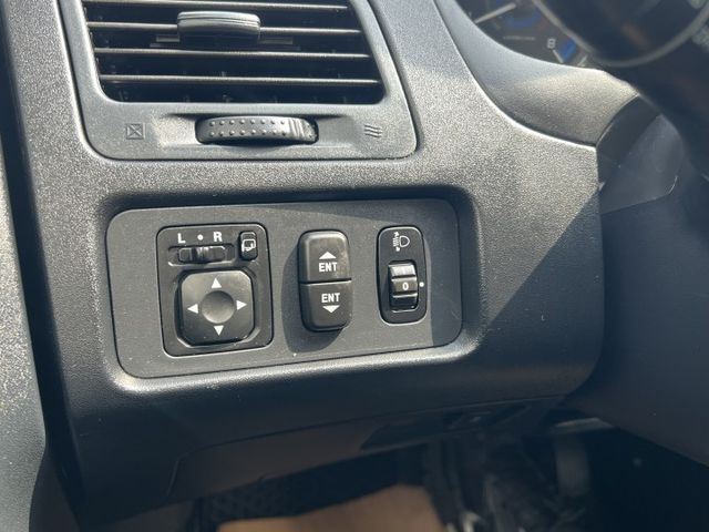 【原版件x認證車】一手原廠保養 超低里程僅跑2.6萬 晶鑽型 鋁圈 定速 全新升級安卓機+倒車顯影 前後錄影 SUM保固  第12張相片