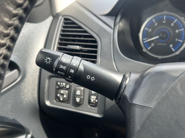 【原版件x認證車】一手原廠保養 超低里程僅跑2.6萬 晶鑽型 鋁圈 定速 全新升級安卓機+倒車顯影 前後錄影 SUM保固  第16張相片