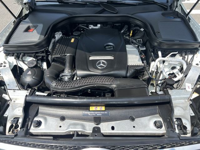 【原鈑件x認證車】挑戰全台最便宜GLC300 241匹 iKEY 記憶電動椅 方向盤快撥+換檔撥片 電尾門 南極星測速  第20張相片