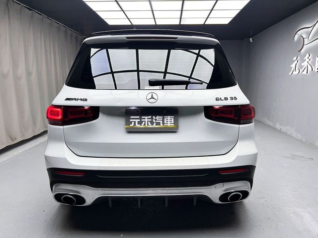 M-BENZ賓士 GLB35 AMG  第5張相片