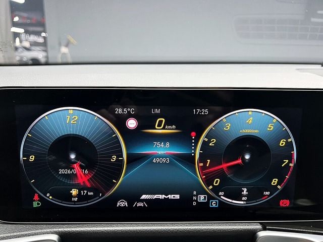 M-BENZ賓士 GLB35 AMG  第10張相片