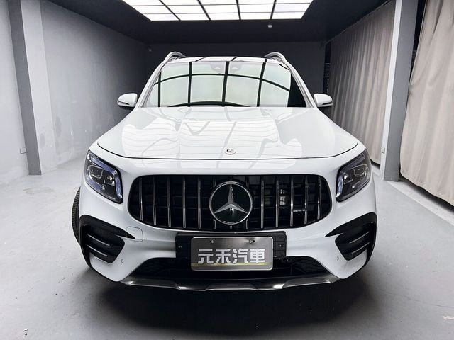 M-BENZ賓士 GLB35 AMG  第2張相片