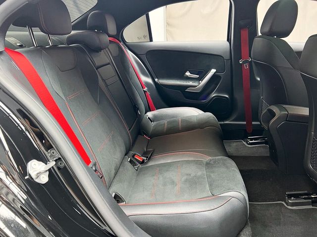 M-BENZ賓士 A35 AMG  第14張相片