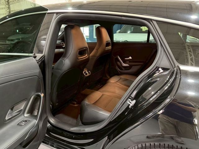 CLA-CLASS SHOOTING BRAKE  第10張相片