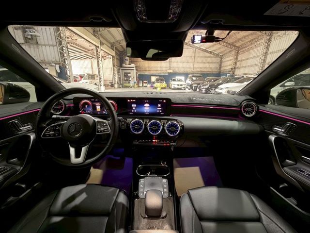 CLA-CLASS SHOOTING BRAKE  第11張相片