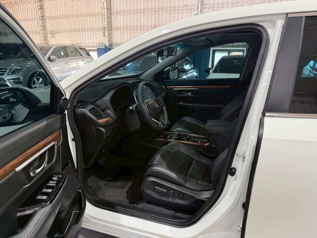 CR-V  第14張相片