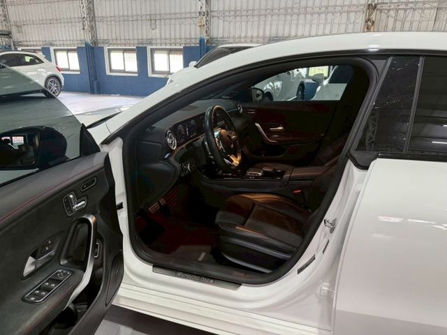 CLA-CLASS  第8張相片