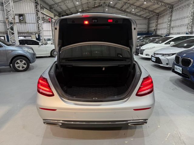 E-CLASS W213  第8張相片
