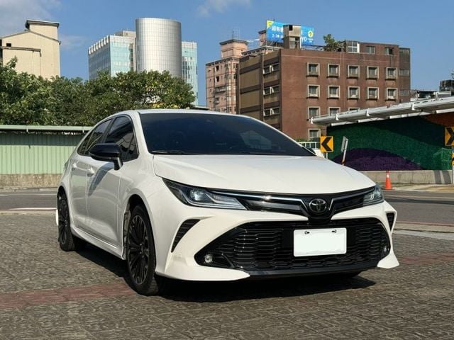 GR Altis 一手車 空力套件 跑車座椅  第3張相片