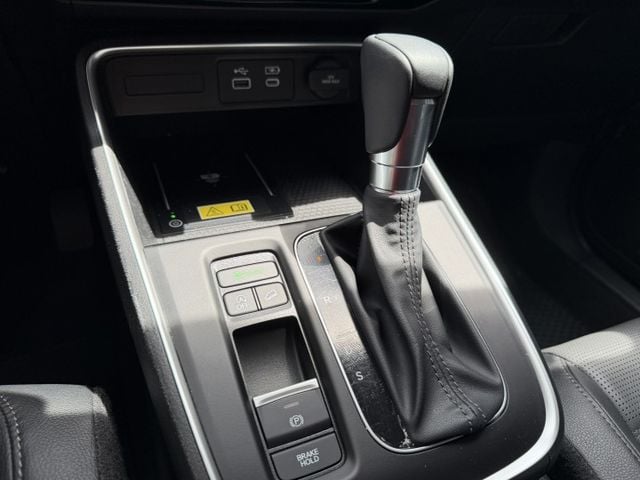 2024 CRV S版 認證車/ACC跟車/車道維持/盲點/摸們/IK/加裝手機架/電動尾門/可全貸/車換車  第11張相片