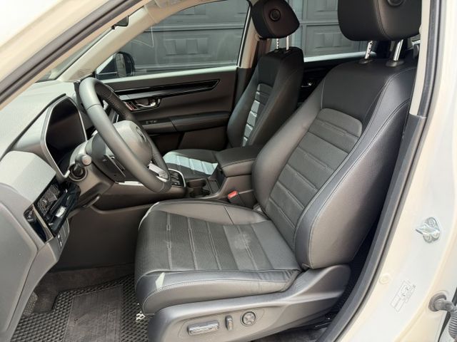 2024 CRV S版 認證車/ACC跟車/車道維持/盲點/摸們/IK/加裝手機架/電動尾門/可全貸/車換車  第12張相片