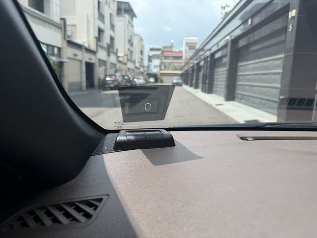 2020 YARIS CROSS 頂級S版 原廠保養/定速/摸們/IK/抬顯/倒車影像/模式切換/可全額貸款/車換車  第9張相片