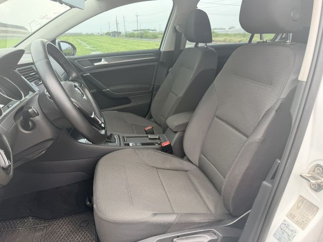 2018 GOLF 280 TSI 認證車 / 1.4稅金省/小車操控靈活/摸們/IK/倒車影像/定速/可全貸/車換車  第10張相片