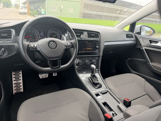 2018 GOLF 280 TSI 認證車 / 1.4稅金省/小車操控靈活/摸們/IK/倒車影像/定速/可全貸/車換車  第13張相片