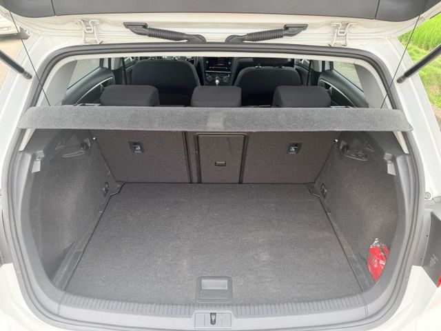 2018 GOLF 280 TSI 認證車 / 1.4稅金省/小車操控靈活/摸們/IK/倒車影像/定速/可全貸/車換車  第15張相片