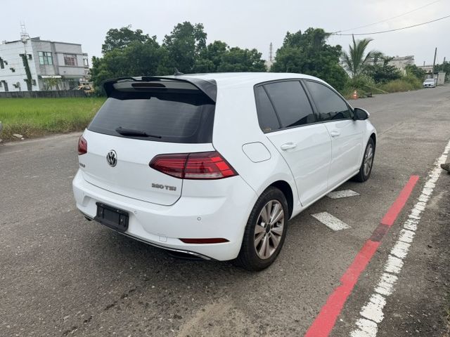 2018 GOLF 280 TSI 認證車 / 1.4稅金省/小車操控靈活/摸們/IK/倒車影像/定速/可全貸/車換車  第16張相片