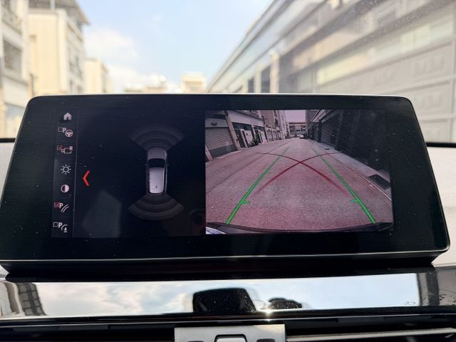 2020/21領 X1 18I 認證車 摸們/定速/M版方向盤/抬顯/電動椅/電尾門/導航/便宜/車況棉/可全額貸款  第10張相片