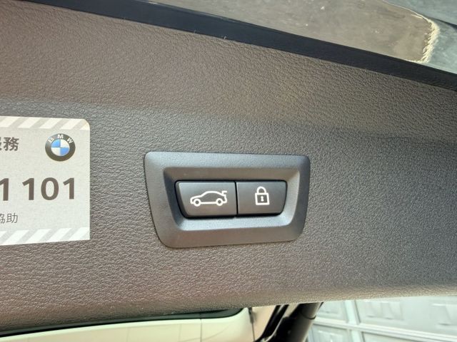 2020/21領 X1 18I 認證車 摸們/定速/M版方向盤/抬顯/電動椅/電尾門/導航/便宜/車況棉/可全額貸款  第17張相片