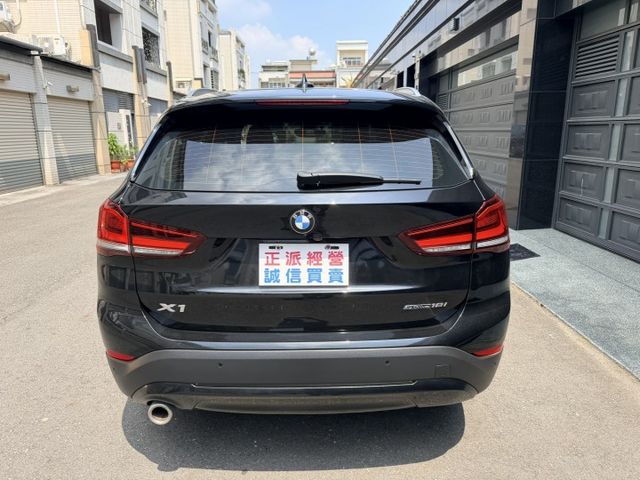 2020/21領 X1 18I 認證車 摸們/定速/M版方向盤/抬顯/電動椅/電尾門/導航/便宜/車況棉/可全額貸款  第19張相片