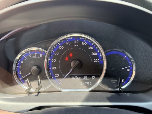 2019 YARIS 豪華影音版 / 認證車/買的便宜就賣的便宜/省油省稅金/女用美車/可全額貸款/車換車  第5張相片