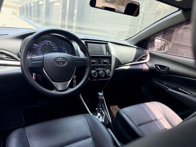 2019 YARIS 豪華影音版 / 認證車/買的便宜就賣的便宜/省油省稅金/女用美車/可全額貸款/車換車  第10張相片
