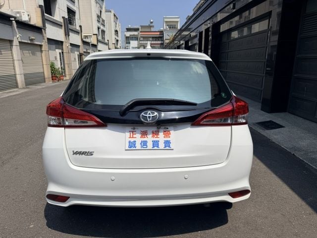 2019 YARIS 豪華影音版 / 認證車/買的便宜就賣的便宜/省油省稅金/女用美車/可全額貸款/車換車  第15張相片