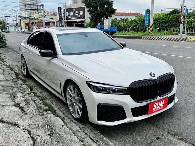 改裝破百萬!! 全車改M760外觀 鍛造引擎 加大渦輪 變速箱強化 馬力880up 升級陶煞 20吋鋁圈 全段排氣管  第2張相片