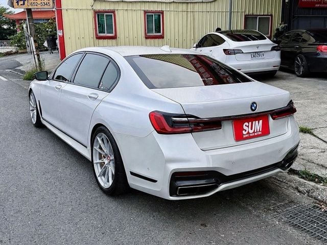 改裝破百萬!! 全車改M760外觀 鍛造引擎 加大渦輪 變速箱強化 馬力880up 升級陶煞 20吋鋁圈 全段排氣管  第4張相片