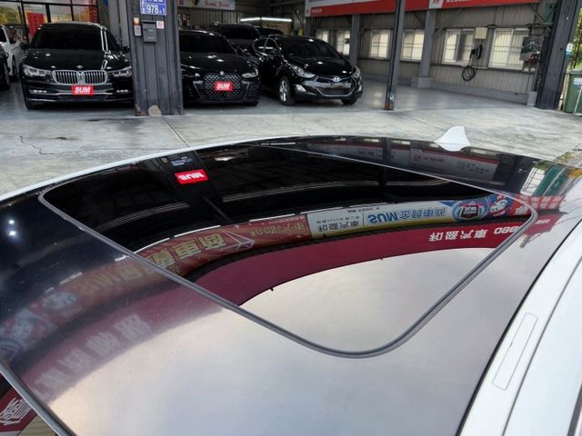 全車改M5外觀 丁字褲方向盤 四出全段排氣管 19吋改裝鋁圈 加大卡鉗 改裝避震器 升級大安卓機 CarPlay系統  第7張相片
