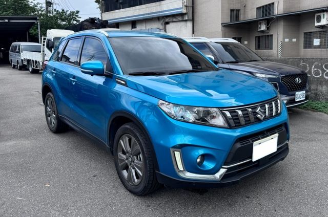 一手女用車 低里程僅跑4萬KM!!! 原漆原鈑件 認證車  第3張相片