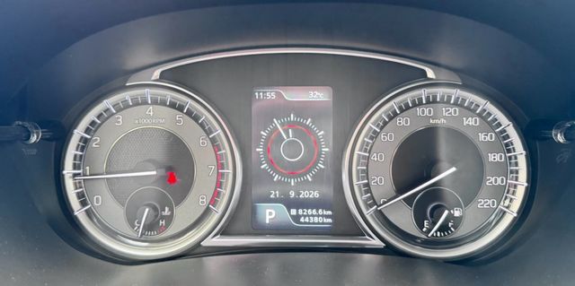 一手女用車 低里程僅跑4萬KM!!! 原漆原鈑件 認證車  第11張相片
