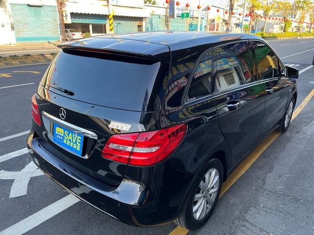 B180大螢幕安卓 總代理 (W246)  第4張相片