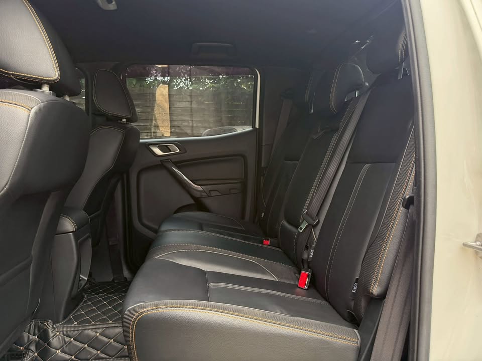 2019 Ford Ranger 2.0 Bi-Turbo Wildtrak 跑6萬公里 0938-920-586 周先生 LINE ID : 0938920586  第6張相片