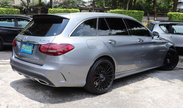 BENZ C250  第2張相片
