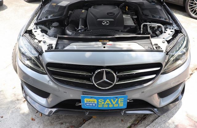 BENZ C250  第28張相片