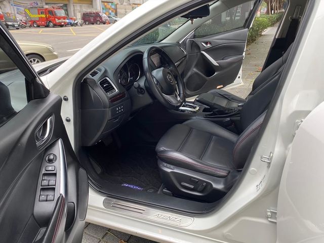 MAZDA MAZDA 6  第5張相片