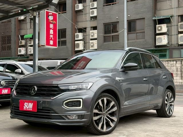 歡迎視訊賞車，330TSI 2.0四傳，原廠保養，原鈑件，認證車。ACC、AEB、車道維持、車道偏離警示、全景天窗、電尾  第1張相片