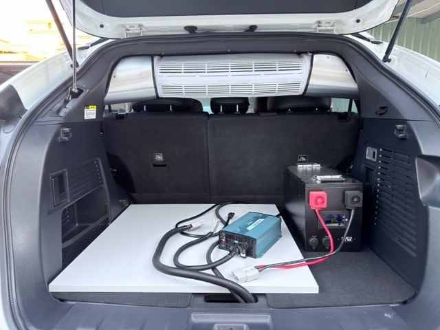 歡迎視訊賞車。改裝駐車冷氣，有車露需求朋友省一筆。環景勁化版，免鑰啟動、環景影像、電動尾門、換檔撥片、LED頭燈。  第7張相片