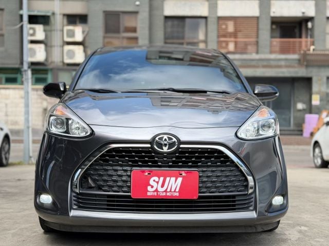 歡迎視訊賞車。五人座豪華+有電動側滑門、定速、盲點偵測、恆溫空調、免鑰啟動、AEB自動緊急煞車、車道偏離警示。可全額貸款  第2張相片