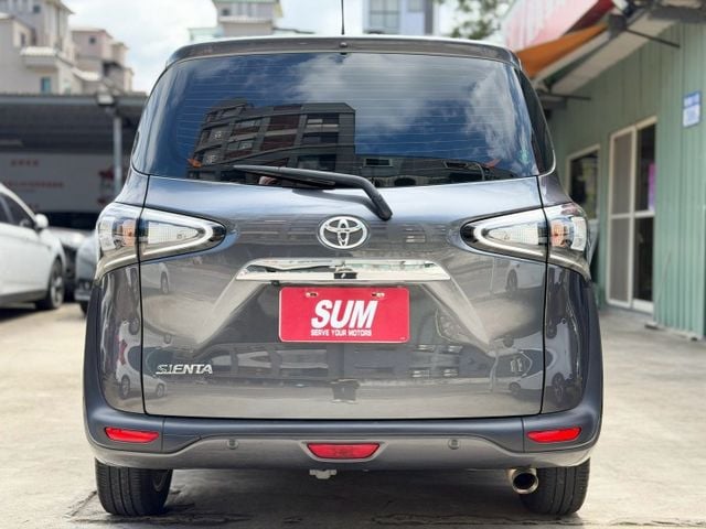 歡迎視訊賞車。五人座豪華+有電動側滑門、定速、盲點偵測、恆溫空調、免鑰啟動、AEB自動緊急煞車、車道偏離警示。可全額貸款  第5張相片