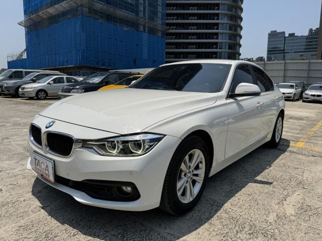 BMW/ 寶馬  3 SERIES  318i  第4張相片