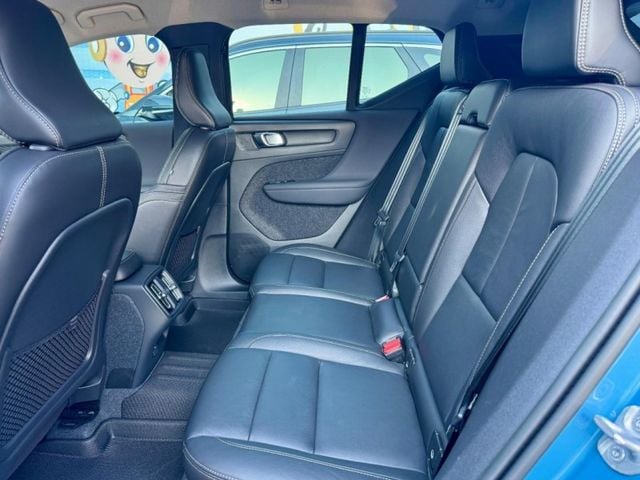 Volvo  XC40 Volvo XC40 低里程保證 Lv2 盲點 360環景 原  第7張相片