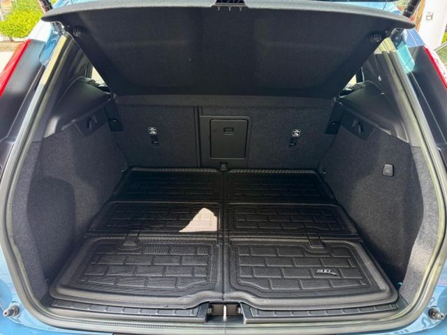 Volvo  XC40 Volvo XC40 低里程保證 Lv2 盲點 360環景 原  第14張相片