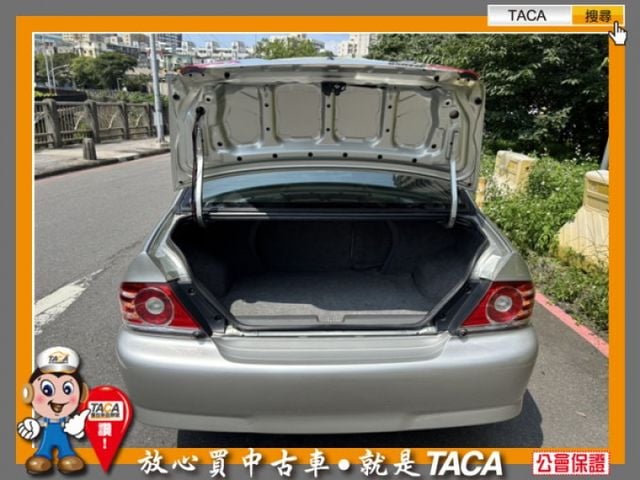Mitsubishi  Lancer  第12張相片