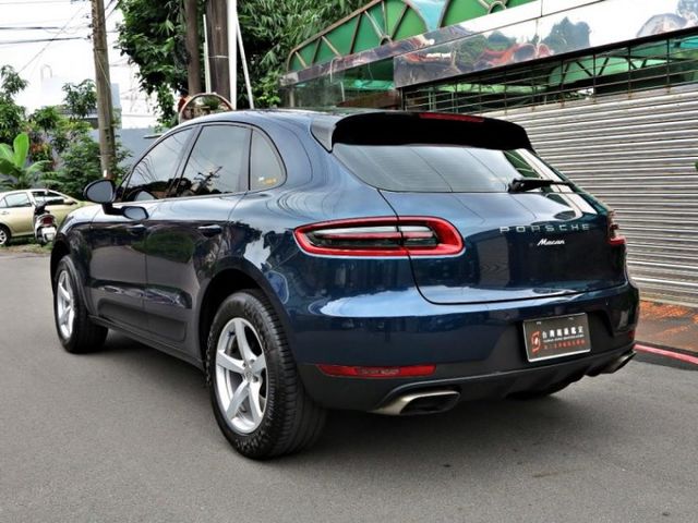 PORSCHE  Macan  第4張相片