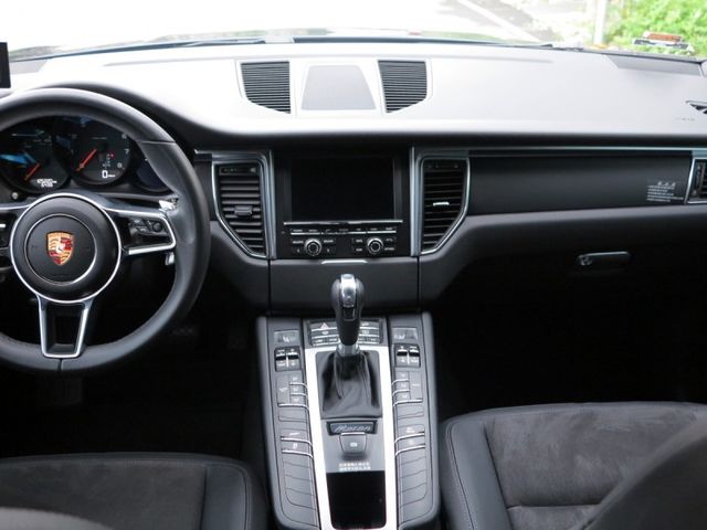 PORSCHE  Macan  第9張相片