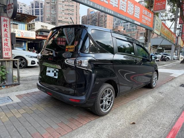 Toyota  SIENTA  第15張相片