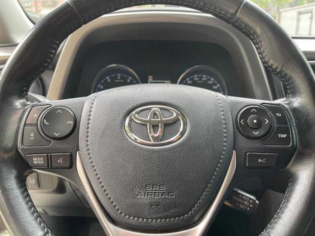 Toyota  RAV4  第2張相片